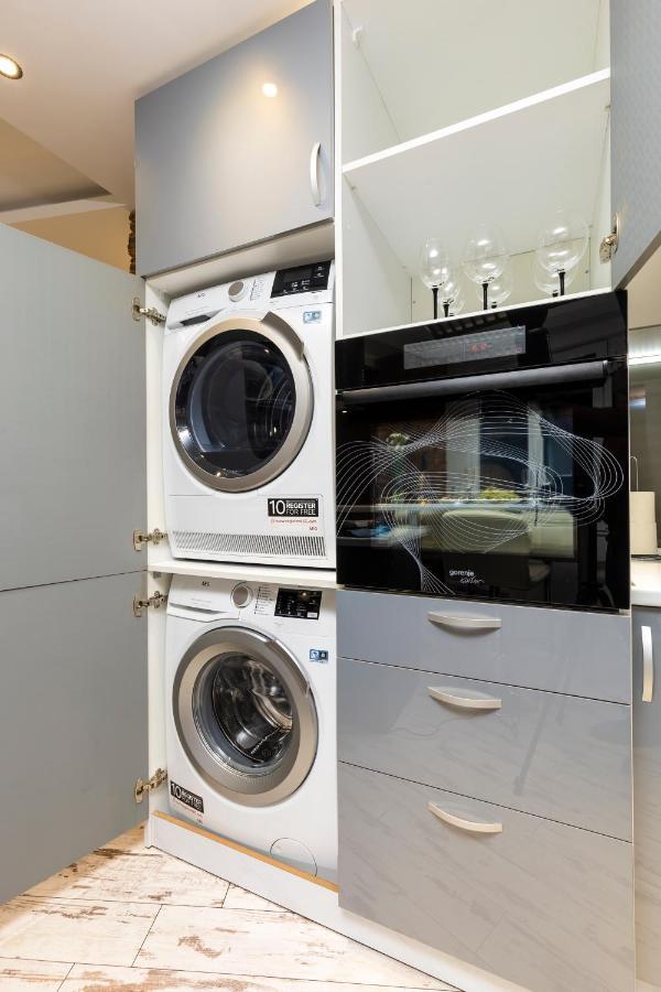 Modern 1Bd Flat With A Parking Near The City Centre By Flat Mаnager 普罗夫迪夫 外观 照片